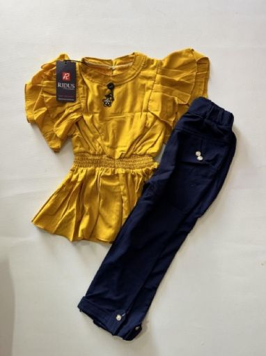 Picture of MDL01153 :: Size:7-8 Years :: Girls Top And 3/4th Set